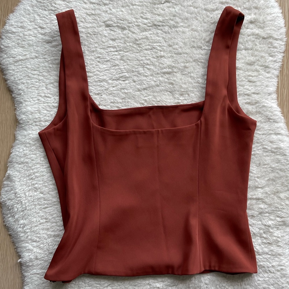 Aritzia full coverage crop top